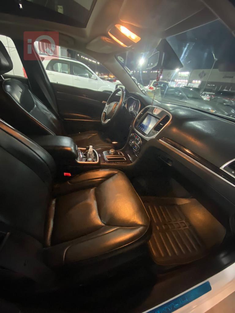 Chrysler 300